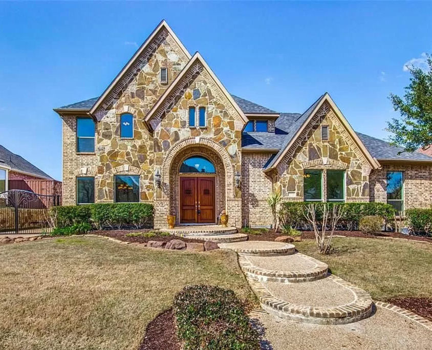 2312 Maidens Castle in Lewisville new luxury two story home